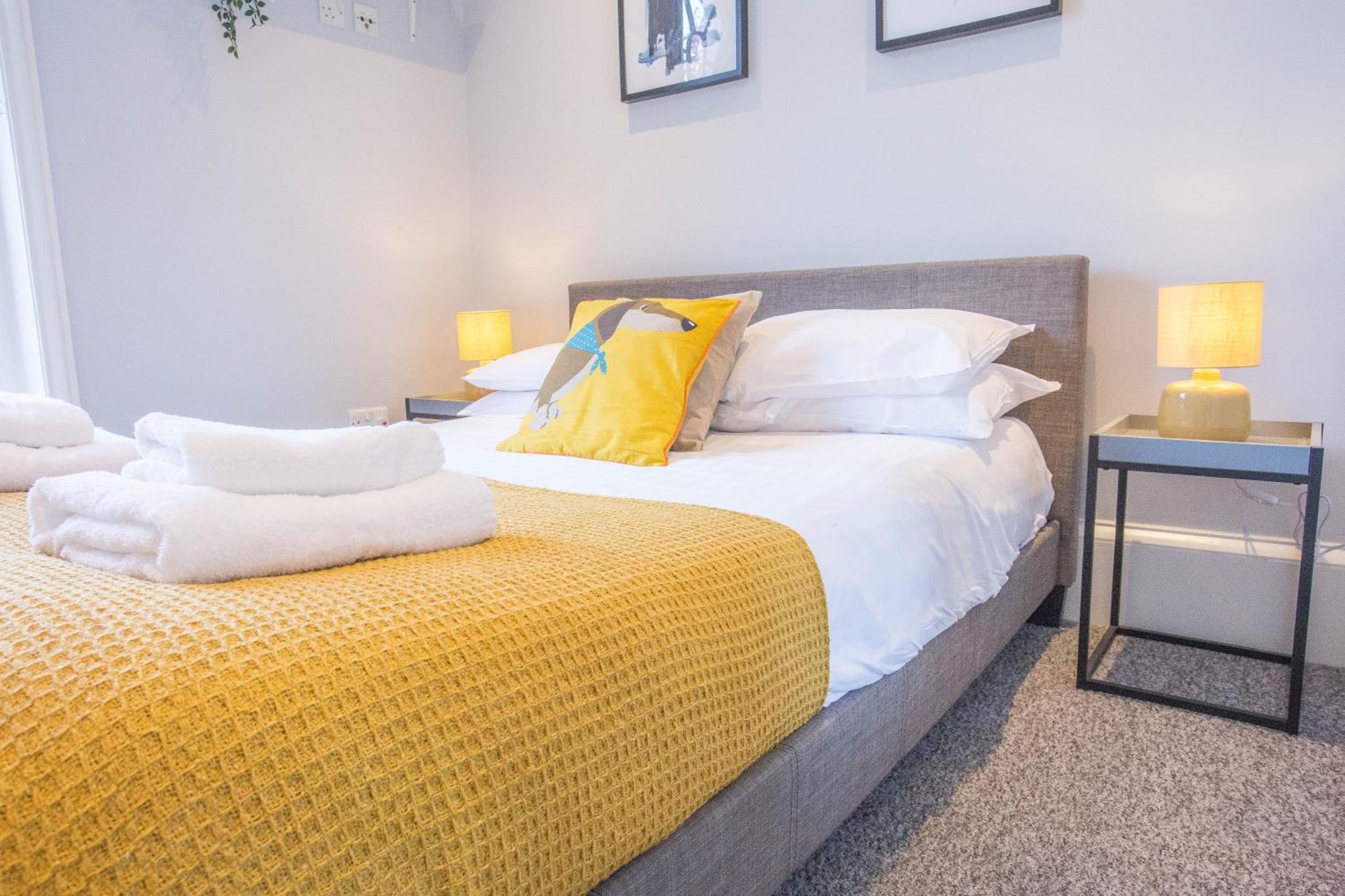 Cosy, Flat For Up To 4 With Park View Oxford