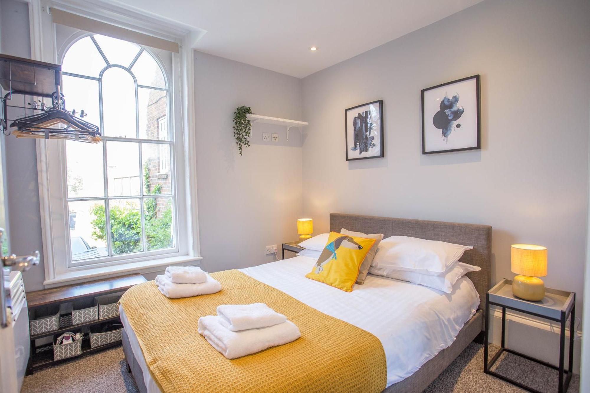 Cosy, Flat For Up To 4 With Park View Oxford